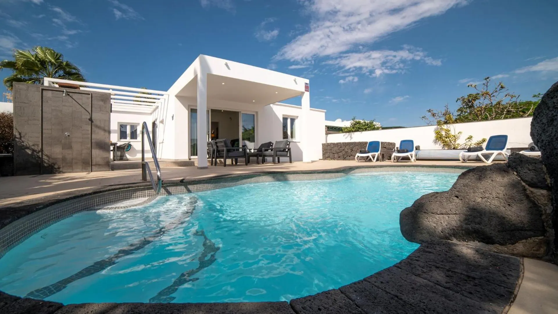 Villa Solace Blanca Playa Blanca Stylish Comfort Prime Location Heated Pool Your Perfect Lanzarote Retreat Yaiza